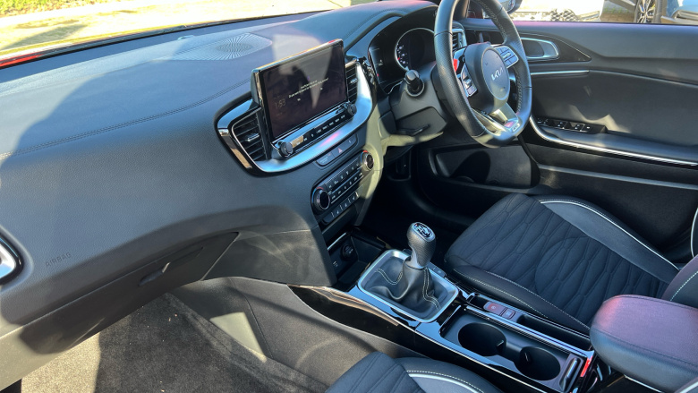 Kia Ceed 1.5T GDi ISG 138 GT-Line 5dr Petrol Hatchback